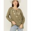 Budget β Miss Me π© Women's Olive Embroidered Southwestern Tassel Top β 2 Budget β Miss Me π© Women's Olive Embroidered Southwestern Tassel Top β -Miss Me Shop unnamed file 1053