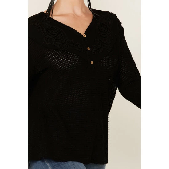 Buy ๐ Miss Me ๐ฉ Women's Crochet Yoke Bell Sleeve Top Black โค๏ธ 5 Buy ๐ Miss Me ๐ฉ Women's Crochet Yoke Bell Sleeve Top Black โค๏ธ - Image 3