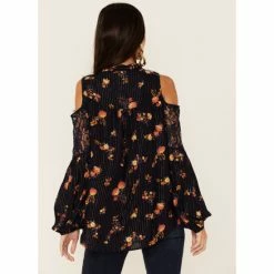 Buy โ Miss Me ๐ฉ Women's Cold Shoulder Long Sleeve Floral Top Navy ๐ 9 Buy โ Miss Me ๐ฉ Women's Cold Shoulder Long Sleeve Floral Top Navy ๐ -Miss Me Shop unnamed file 1125