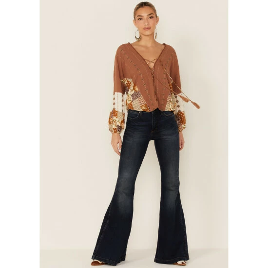 Wholesale ๐งจ Miss Me ๐ฉ Woman's Brown Mixed Media Embroidered Flowy Blouse For ๐ฉ Women โญ 6 Wholesale ๐งจ Miss Me ๐ฉ Woman's Brown Mixed Media Embroidered Flowy Blouse For ๐ฉ Women โญ - Image 4