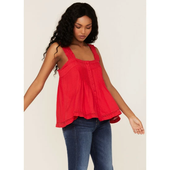 Brand new ⭐ Miss Me 👩 Women's Pointelle Pleated Tank Top Red 🛒 3 Brand new ⭐ Miss Me 👩 Women's Pointelle Pleated Tank Top Red 🛒