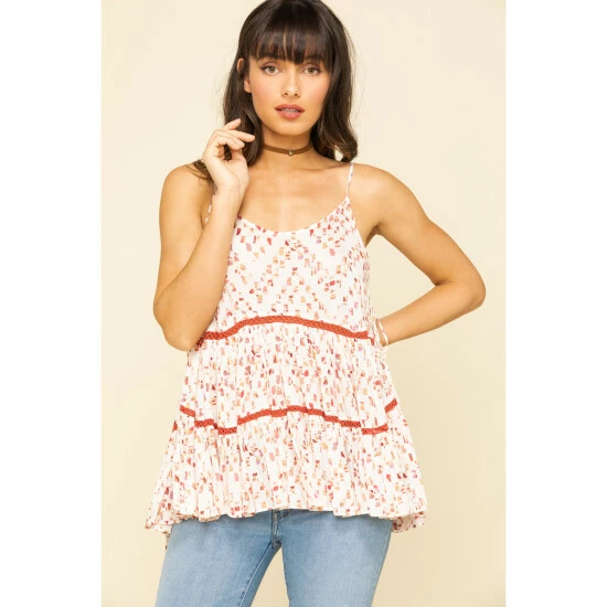 Coupon ๐ Miss Me ๐ฉ Women's Ivory & Red Print Tiered Top Rust Copper ๐ 3 Coupon ๐ Miss Me ๐ฉ Women's Ivory & Red Print Tiered Top Rust Copper ๐